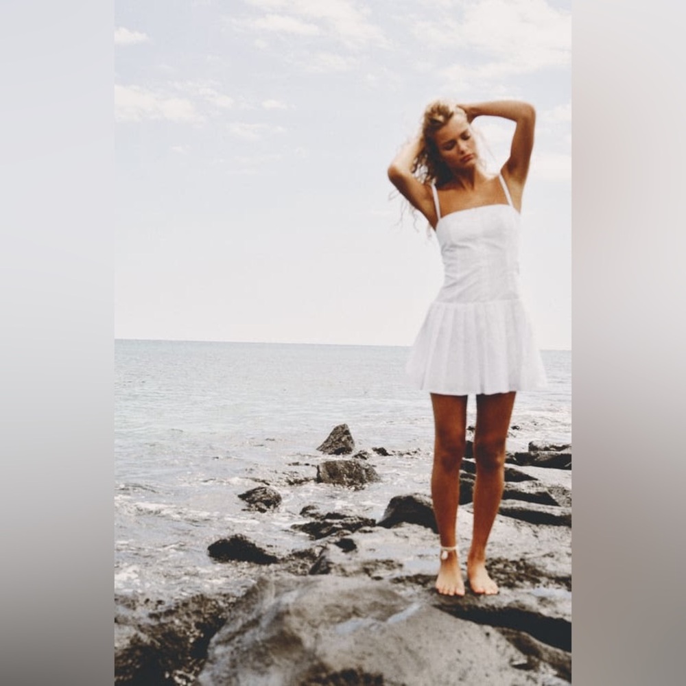 Zara mini embroidered white dress